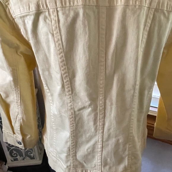 D&company yellow jean jacket - Picture 4 of 6